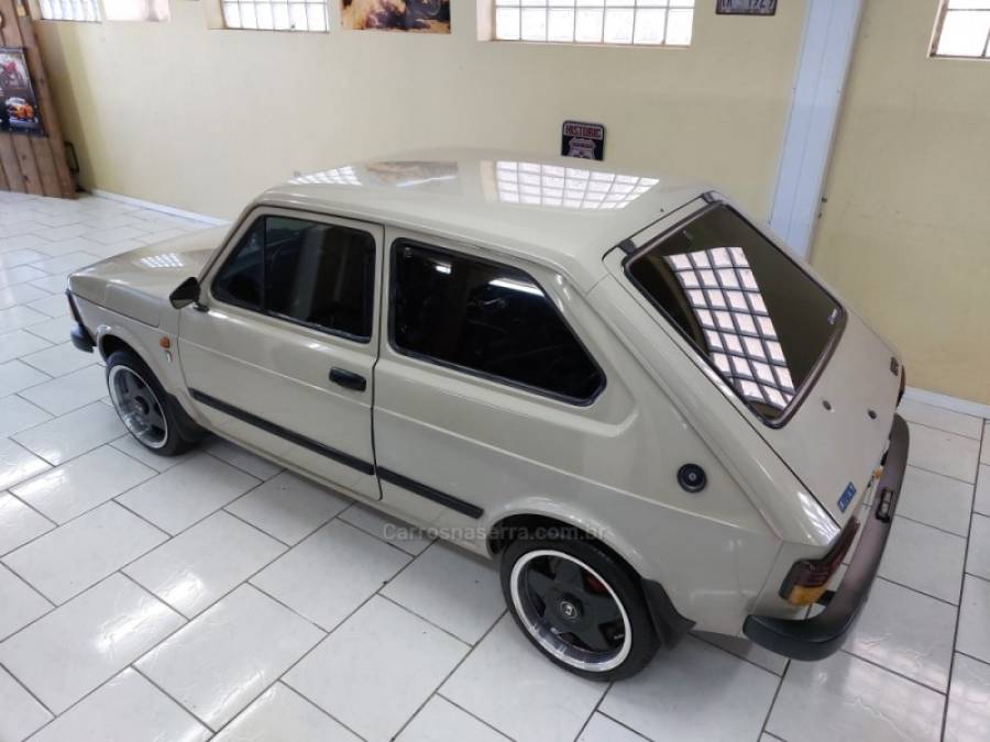 FIAT - 147 - 1986/1986 - Bege - Sob Consulta