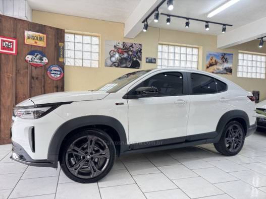 FIAT - FASTBACK - 2023/2023 - Branca - R$ 126.900,00