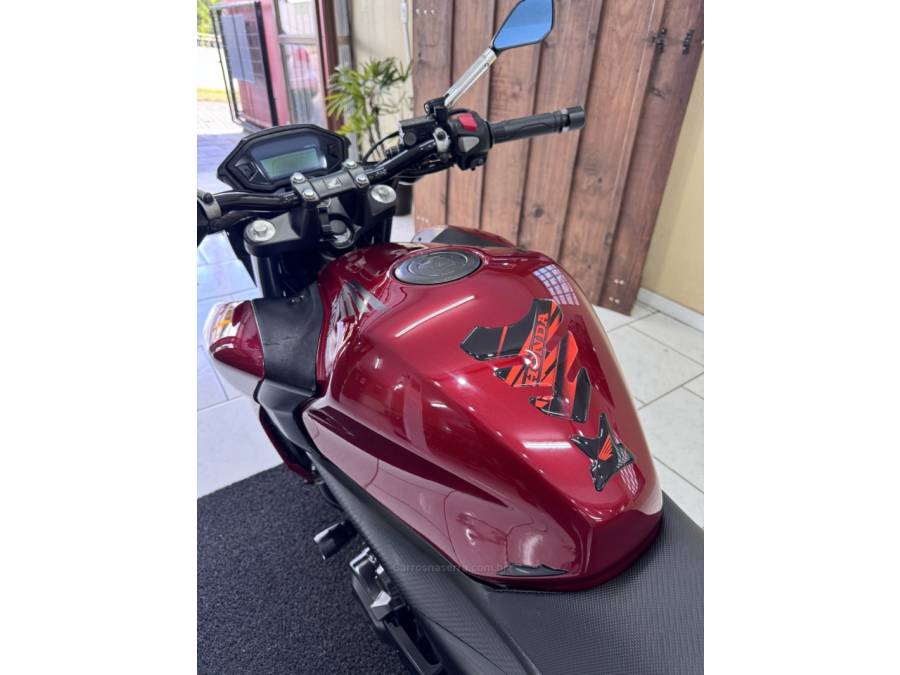 HONDA - CB 500F - 2014/2014 - Vermelha - R$ 24.000,00