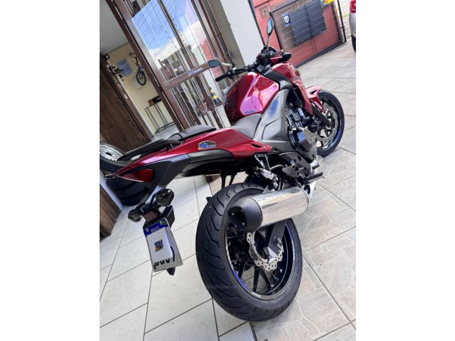 HONDA - CB 500F - 2014/2014 - Vermelha - R$ 24.000,00