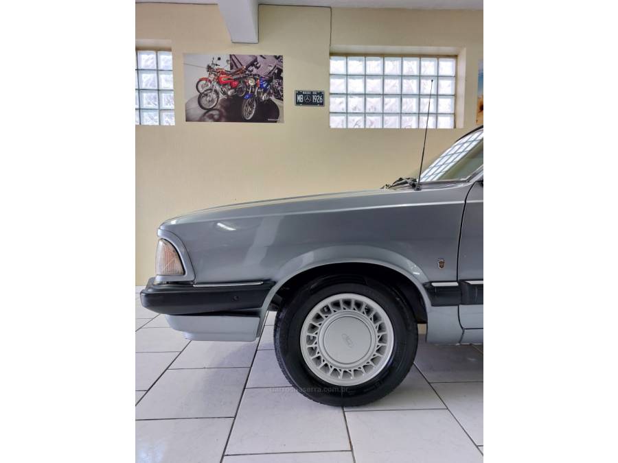 FORD - BELINA - 1987/1987 - Azul - Sob Consulta