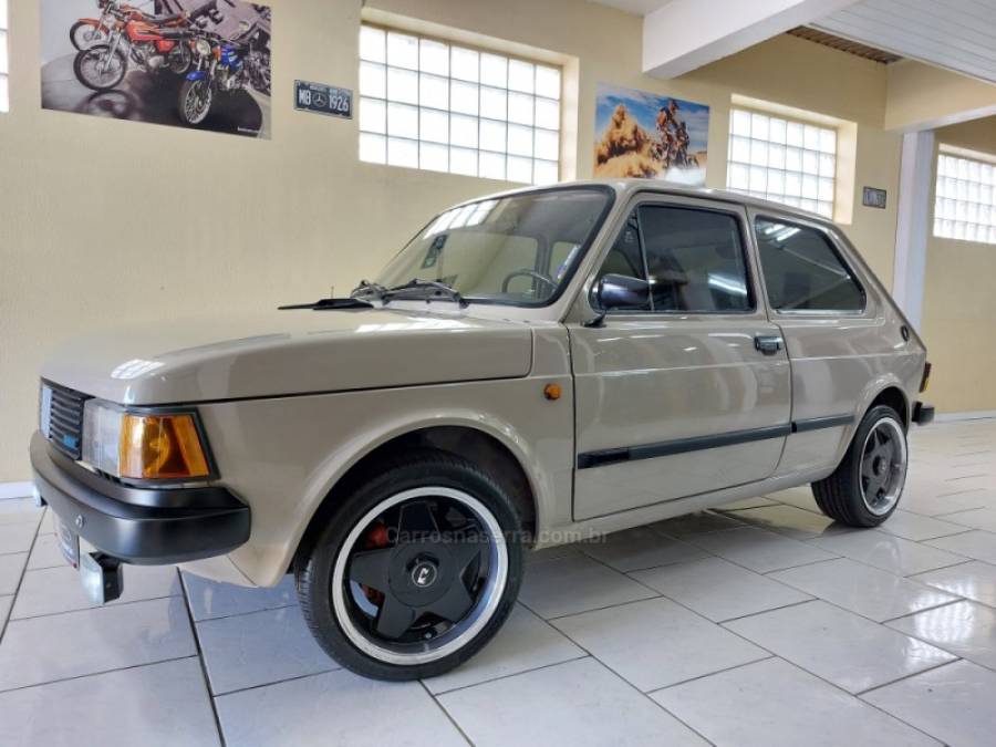 FIAT - 147 - 1986/1986 - Bege - Sob Consulta