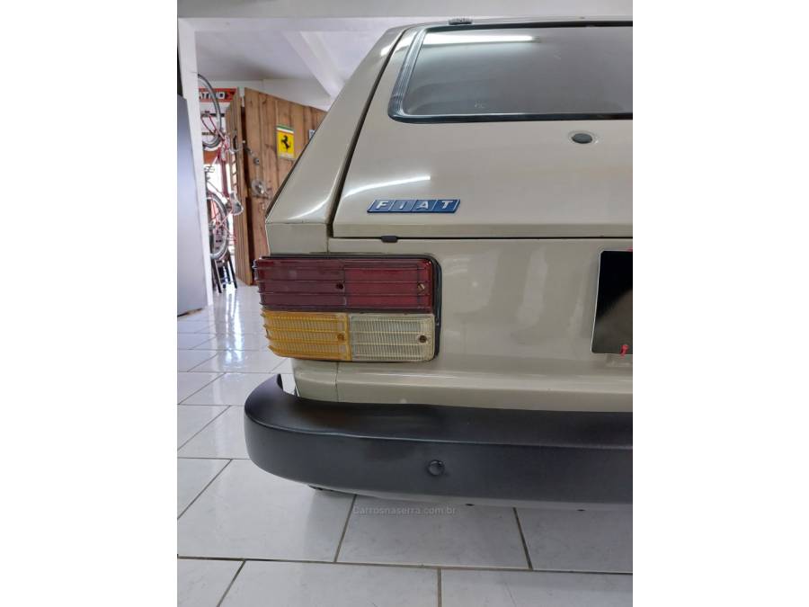 FIAT - 147 - 1986/1986 - Bege - Sob Consulta