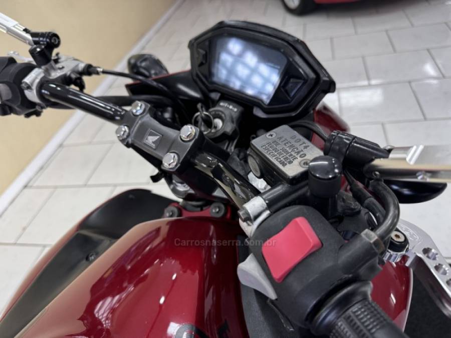HONDA - CB 500F - 2014/2014 - Vermelha - R$ 24.000,00