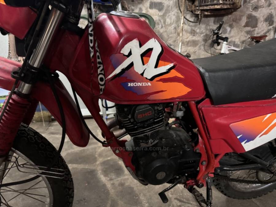 HONDA - XL 125 DUTY - 1988/1988 - Vermelha - R$ 9.900,00