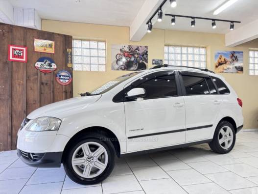 VOLKSWAGEN - SPACEFOX - 2007/2008 - Branca - R$ 33.900,00